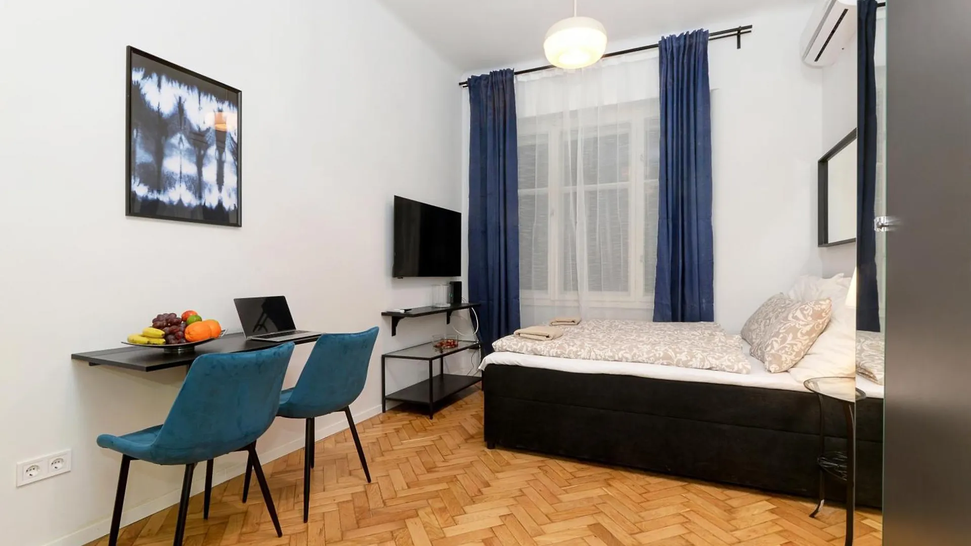 Boutique Central Apartments R611 Budapest 0*,  Hungary